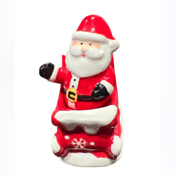 Christmas Collection Ceramic Santa Sleigh Salt Pepper Shakers - Picture 2 of 5